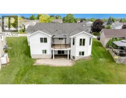 118 CRUMLIN Lane - 41