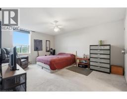 55 GREEN VALLEY Drive UnitNo. 1012 - 21