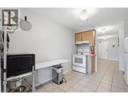 55 GREEN VALLEY Drive UnitNo. 1012 - 8