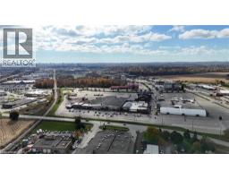 926 KING Street N - 15