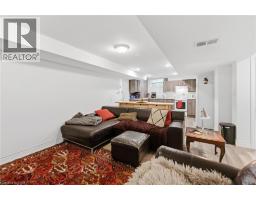 82 CUMMING Court - 23
