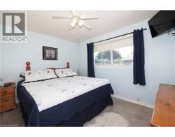 26 WOODHAVEN Road - 18