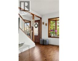 9 MORTON Avenue - 6