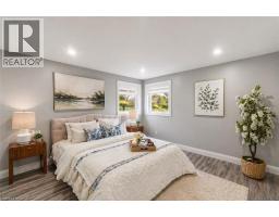 86 CARLYLE Drive - 16