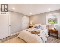 86 CARLYLE Drive - 17