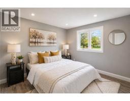 86 CARLYLE Drive - 21