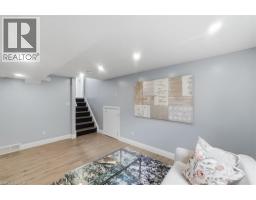 86 CARLYLE Drive - 24