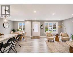 86 CARLYLE Drive - 6