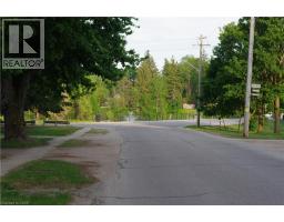 1062 HOWICK Street - 12