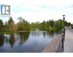 1062 HOWICK Street - 13
