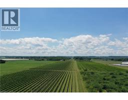 3705 SERVICE Road N - 11