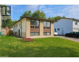 16 GARROW Drive - 1