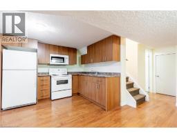 16 GARROW Drive - 19