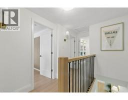 279 SANDOWNE Drive UnitNo. 2 - 18