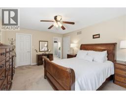 1 MEANDER Close - 29