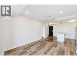 2750 KING Street E UnitNo. 302 - 7