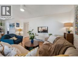 289 GARAFRAXA Street E - 19