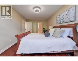 454 HEARTHWOOD Drive - 16