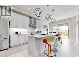 7 SWAMP SPARROW Court - 18