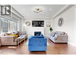 7 SWAMP SPARROW Court - 31