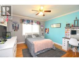 16 PARKVIEW Road - 16
