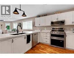 109 GLENARIFF Drive - 17