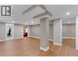 109 GLENARIFF Drive - 33