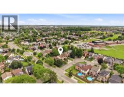 3 TWINOAKS Crescent - 20