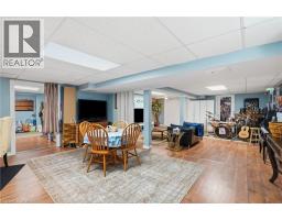 26 SHADETREE Crescent - 42