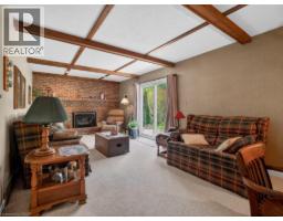 17 MONTGOMERY Road - 19