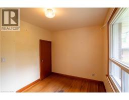 6 RICHARD Avenue - 13