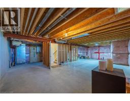63 REGATTA Drive - 26