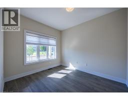 63 REGATTA Drive - 7