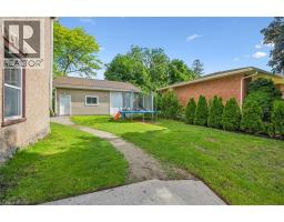 8 CROSS Street - 24