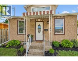8 CROSS Street - 4