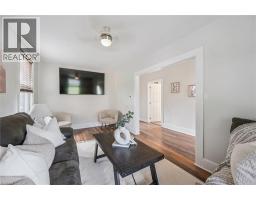 8 CROSS Street - 7