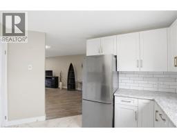 60 ELMSDALE Drive UnitNo. 46 - 22