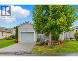 111 GRACEHILL Crescent - 2