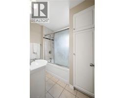 555 WELLINGTON Street N - 12