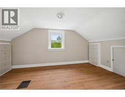 555 WELLINGTON Street N - 22