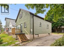 555 WELLINGTON Street N - 3