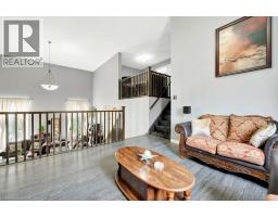477 WOODBINE Avenue - 32