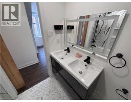 122 QUEENSDALE Avenue E - 13