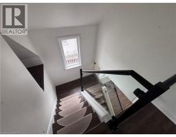 122 QUEENSDALE Avenue E - 16
