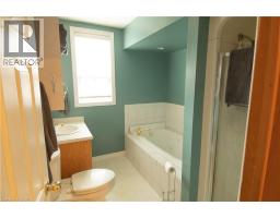 477 UPPER GAGE Avenue - 5