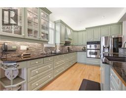 4172 STONEBRIDGE Crescent - 13