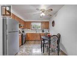 7 OAKLAND Drive - 13