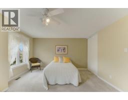 465 WOOLWICH Street UnitNo. 8 - 22