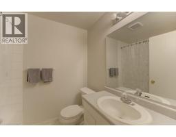 465 WOOLWICH Street UnitNo. 8 - 33