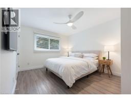 6 KELLY Avenue - 16
